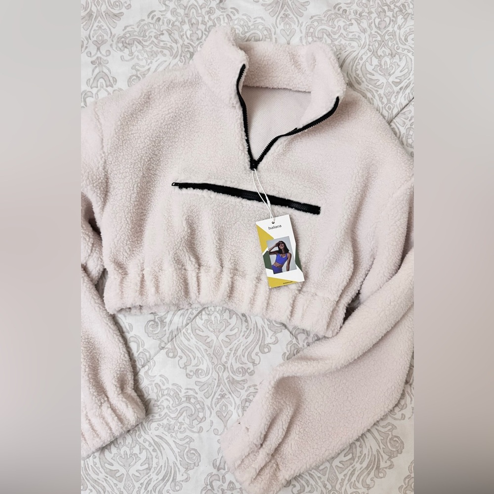 Teddy crop pullover